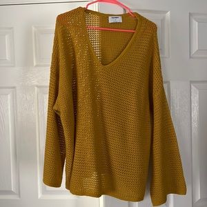 V neck sweater flare sleeve